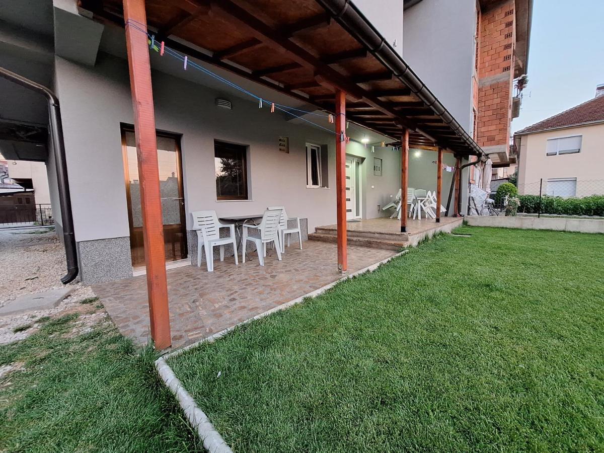 Studio Apartments Oleg أوهغيد المظهر الخارجي الصورة